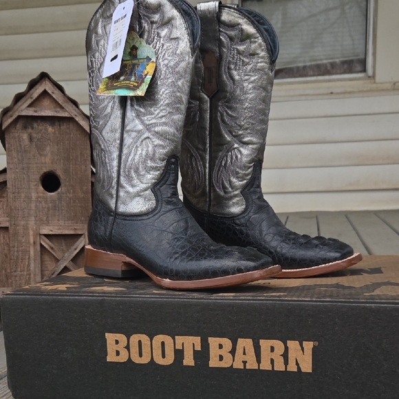 Mark Tanner Silver and Black Western Cowboy Boots NWT - Picture 3 of 11